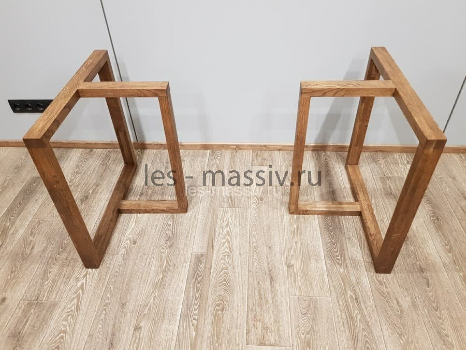 подстолье для овального стола из дерева
