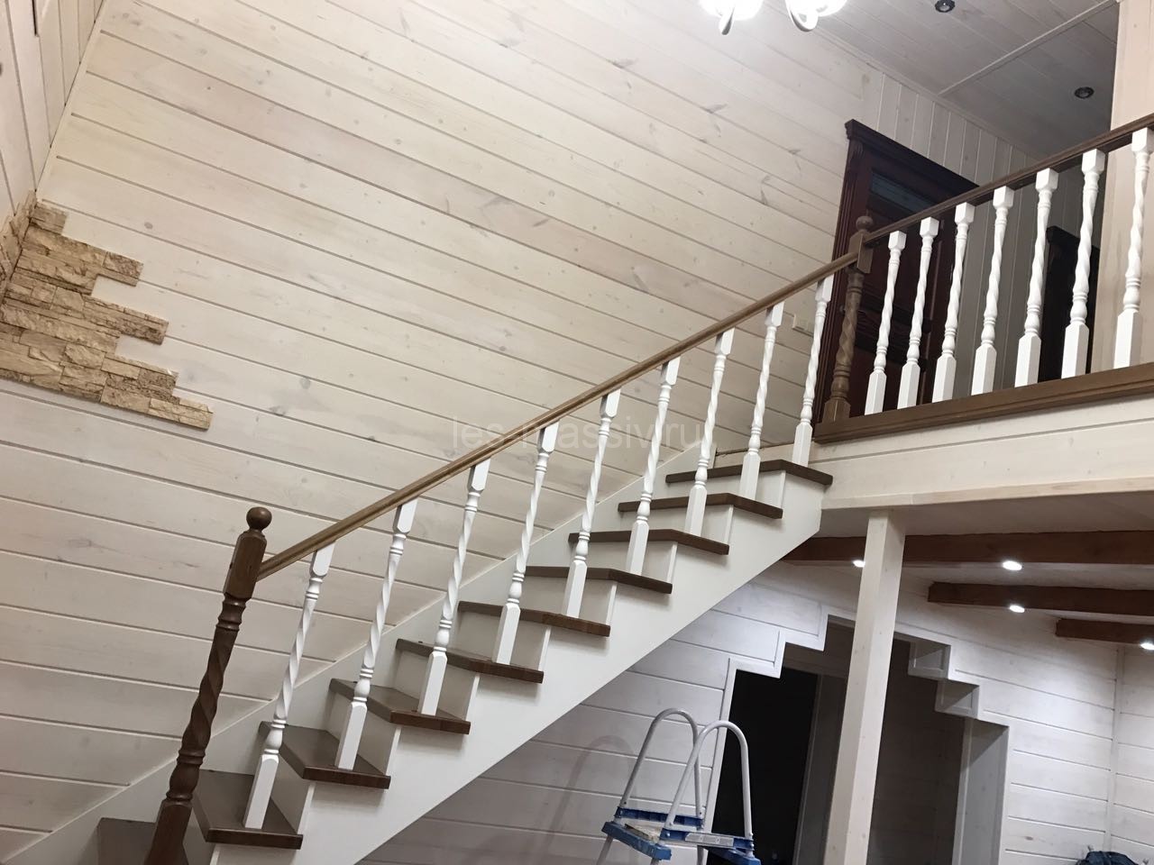 Лестница без столбов